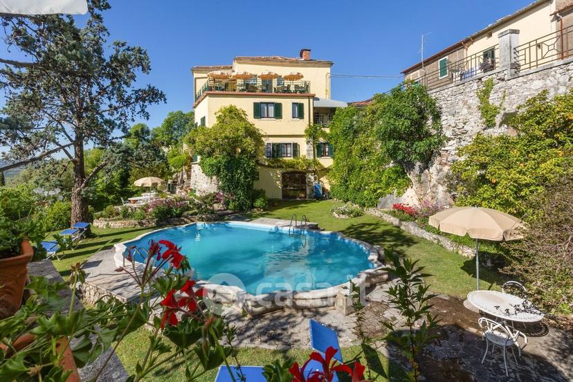 Villa in Via della Chiesa 8 — foto 23 di 42