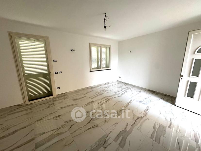 Appartamento in Via Tito Strocchi — foto 19 di 20