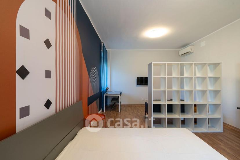 Stanza in Lungo Dora Firenze 19 — foto 11 di 74