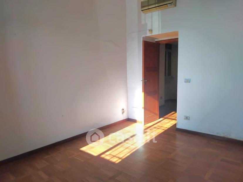 Trilocale in Corso Vittorio Emanuele — foto 6 di 10