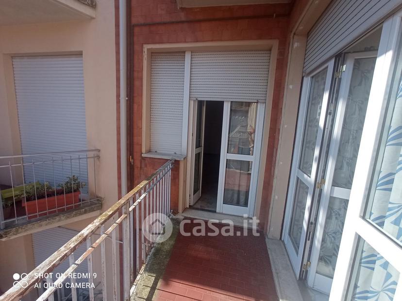 Stanza in Via Renata di Francia 40 — foto 6 di 34