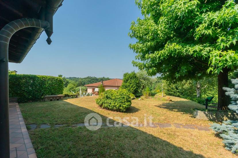 Villa in Via Gianni Rodari 69 — foto 26 di 73