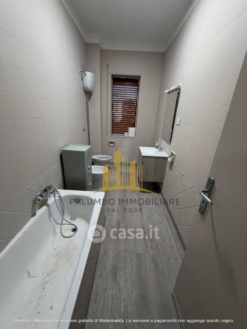 Stanza in Via Vittorio Veneto 6 — foto 3 di 4