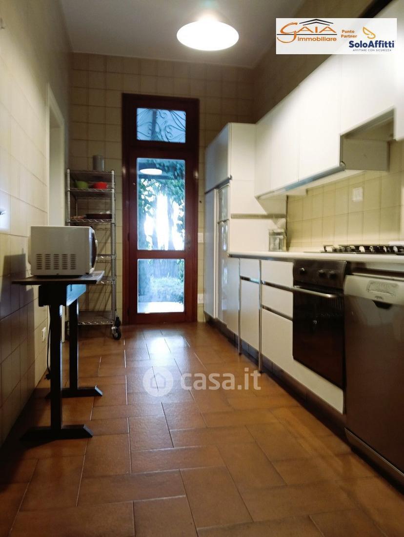 Villa in Via A. Gramsci 46 — foto 15 di 53