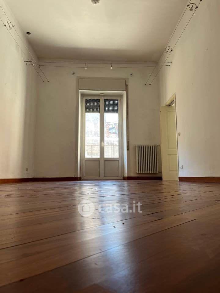 Quadrilocale in Via Varrone
