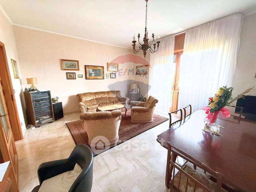 Trilocale in Via Vincenzo Gioberti 56 — foto 10 di 25