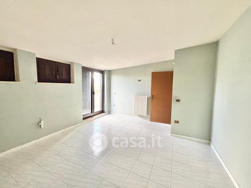 Trilocale in Via Gioacchino Pedicini — foto 28 di 28