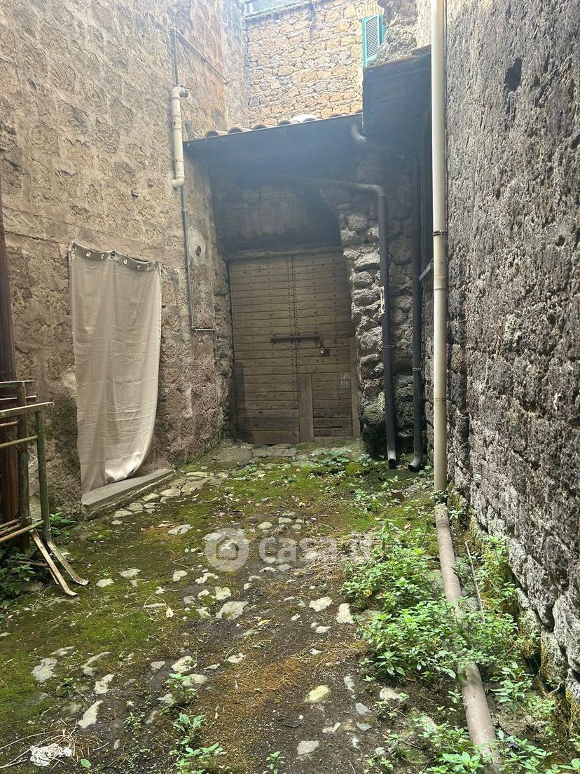 Appartamento in Via Farnesiana — foto 4 di 15