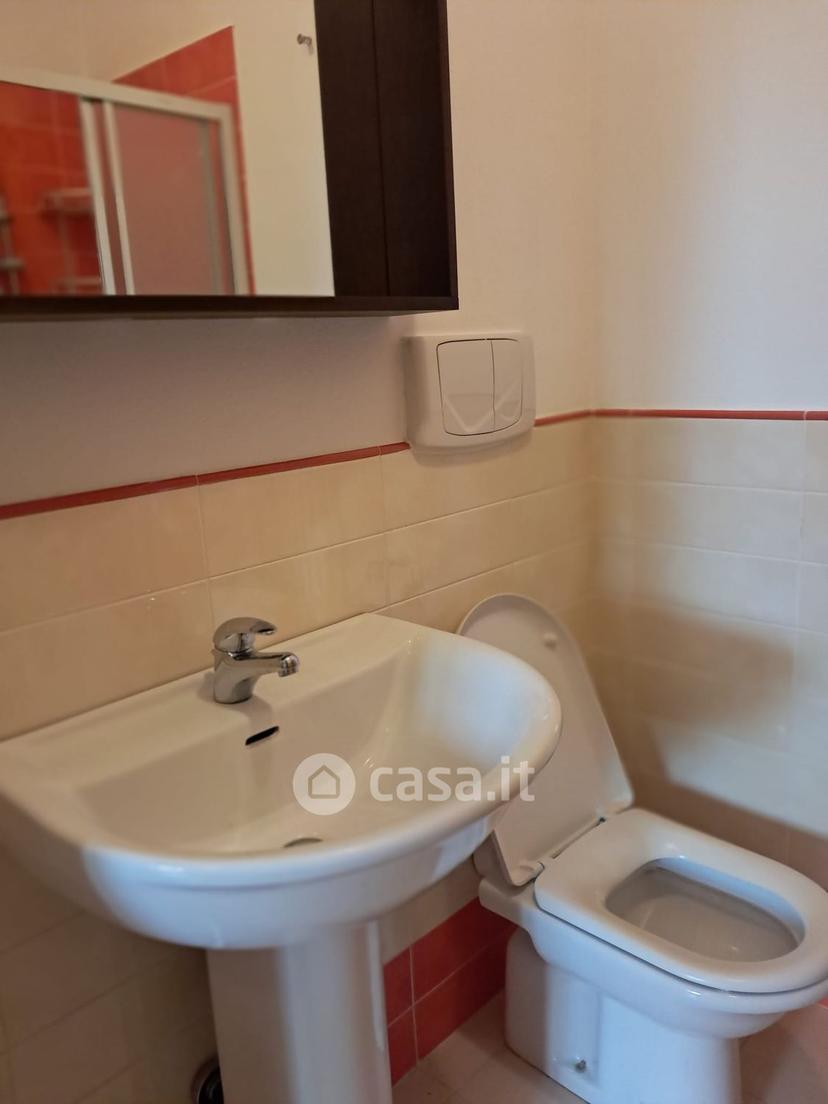 Trilocale in Via del Santo 18 — foto 5 di 15