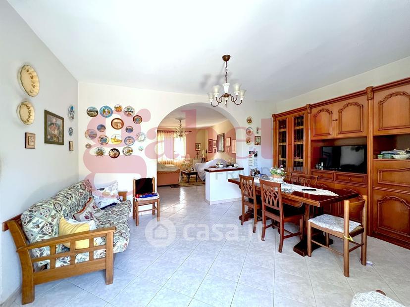 Appartamento in Via Luigi Pirandello 1 — foto 2 di 32