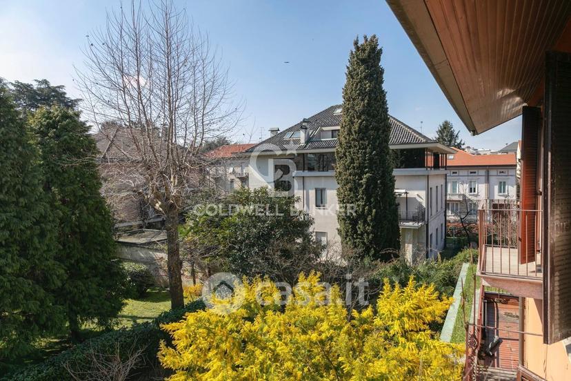 Villa in Via Martiri di Belfiore 4 — foto 17 di 39