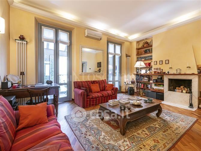 Villa in Via Gaetano Previati — foto 3 di 56