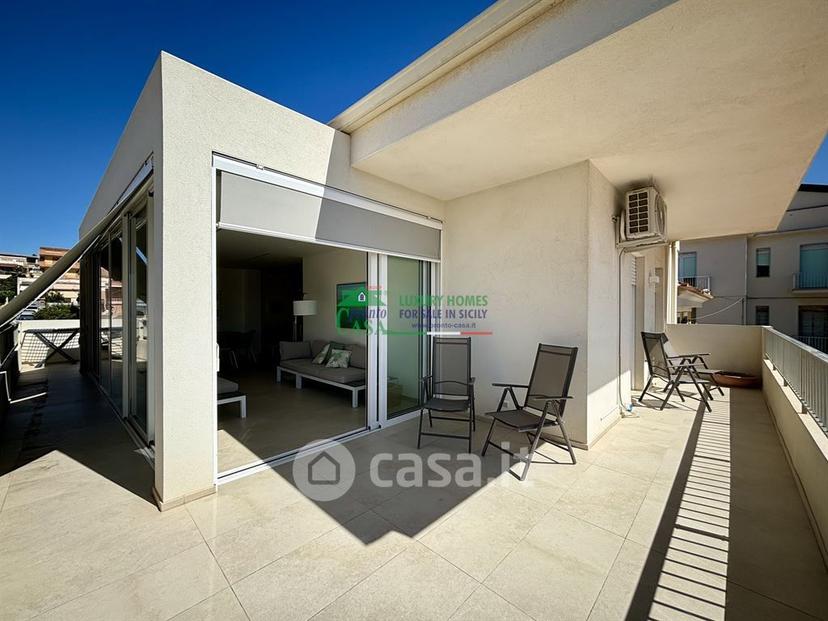 Trilocale in Via Benedetto Brin — foto 12 di 21