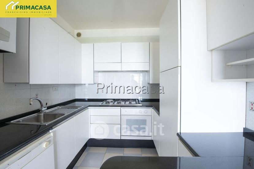Bilocale in Via Dante Alighieri 14 — foto 14 di 32