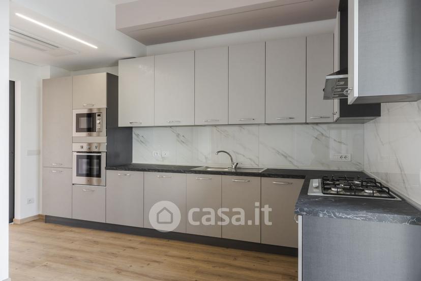 Appartamento in Via Livorno 3 — foto 17 di 33