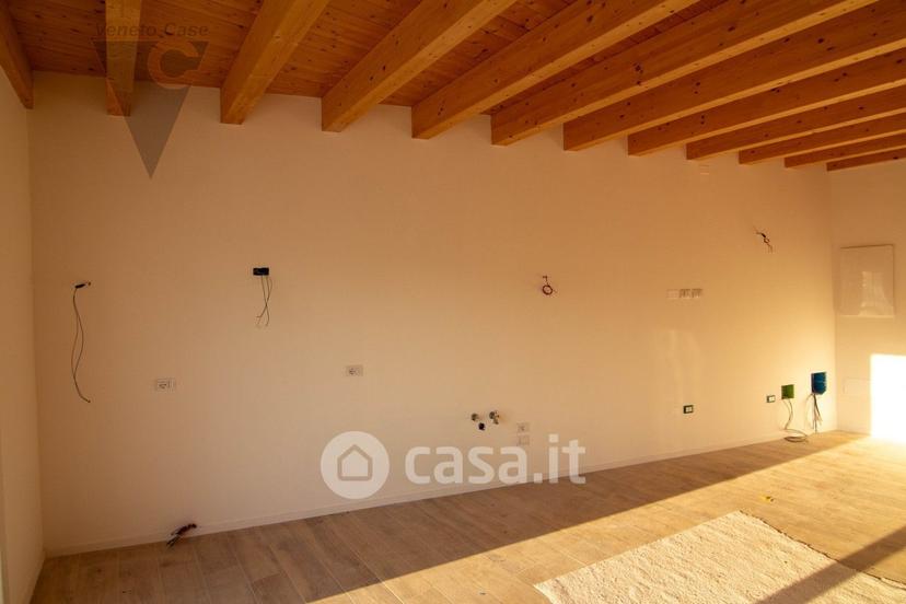 Trilocale in Via Papa Pio XII — foto 28 di 29