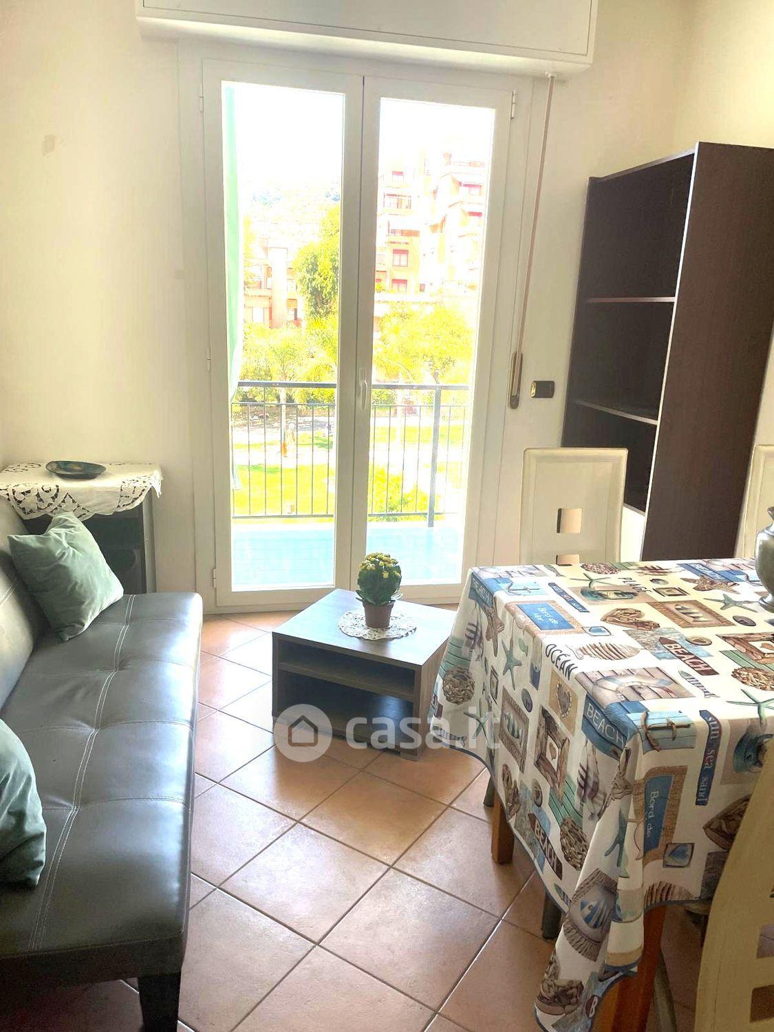Trilocale in Viale delle Palme