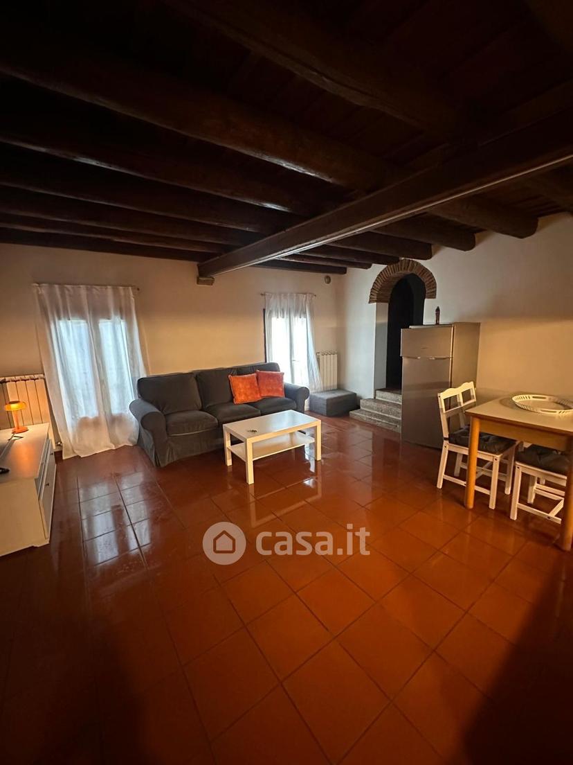 Trilocale in Via Savonarola 38 — foto 30 di 32