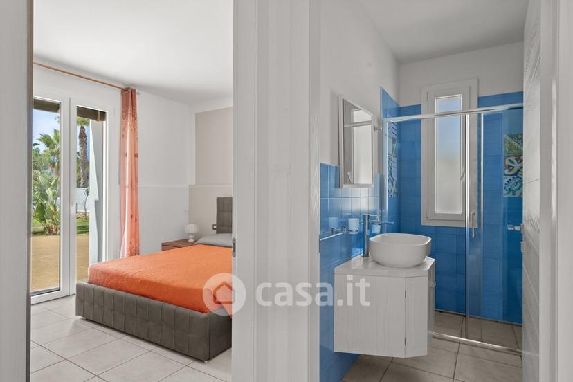 Villa in Via Malaspina — foto 37 di 45