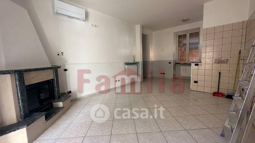 Quadrilocale in Via R. Acierno — foto 3 di 11