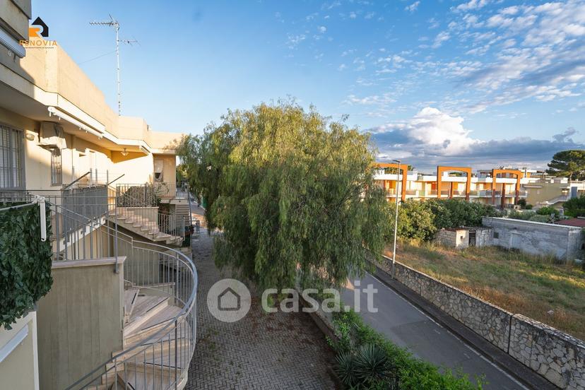 Trilocale in Via Mar Tirreno 186 — foto 24 di 29