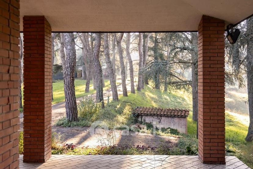 Villa in Via Martiri di Pizzocalvo — foto 26 di 28