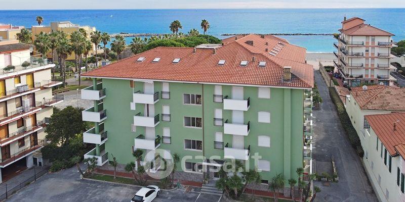 Trilocale in Lungomare delle Nazioni — foto 11 di 48