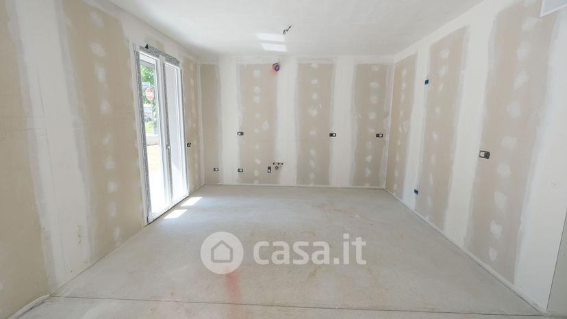 Quadrilocale in Via Giovanni Pascoli — foto 3 di 16