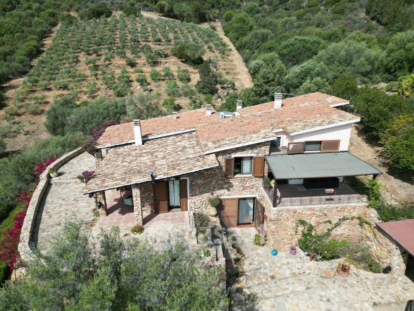 Villa in Via Capo Carbonara — foto 51 di 59