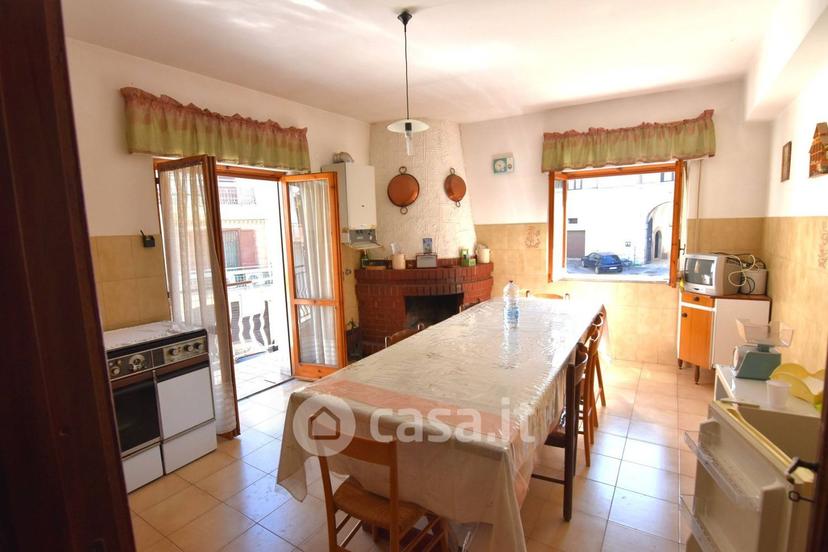 Trilocale in Via San Francesco 23 — foto 9 di 27