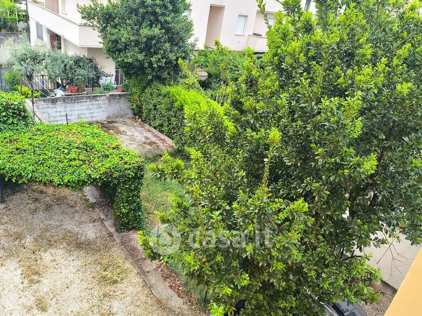 Appartamento in Via B. di Tommaso — foto 7 di 48