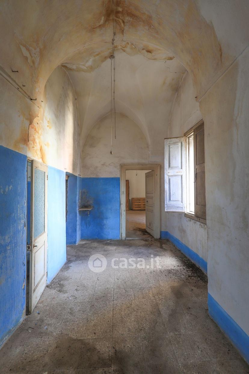 Villa in Corso Italia 31