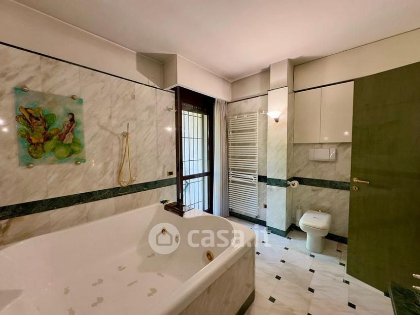 Appartamento in Viale Monsignor Secondo Bologna — foto 14 di 59