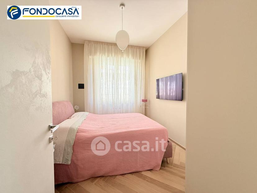 Quadrilocale in Via dei Conradi 6 — foto 6 di 30