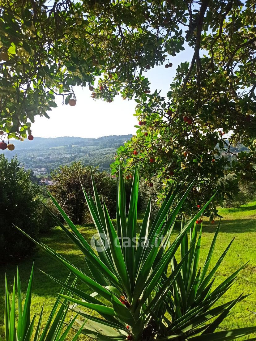 Villa in Via degli Arrighi 2 — foto 8 di 95