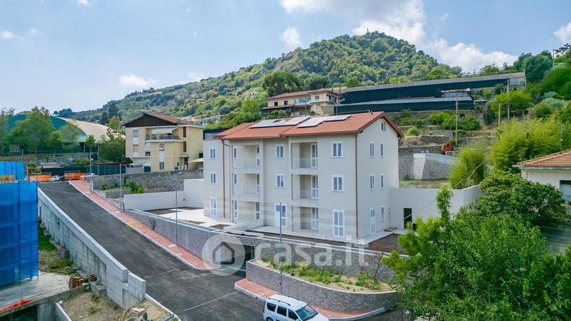 Quadrilocale in Via Goffredo Mameli 37 — foto 11 di 38