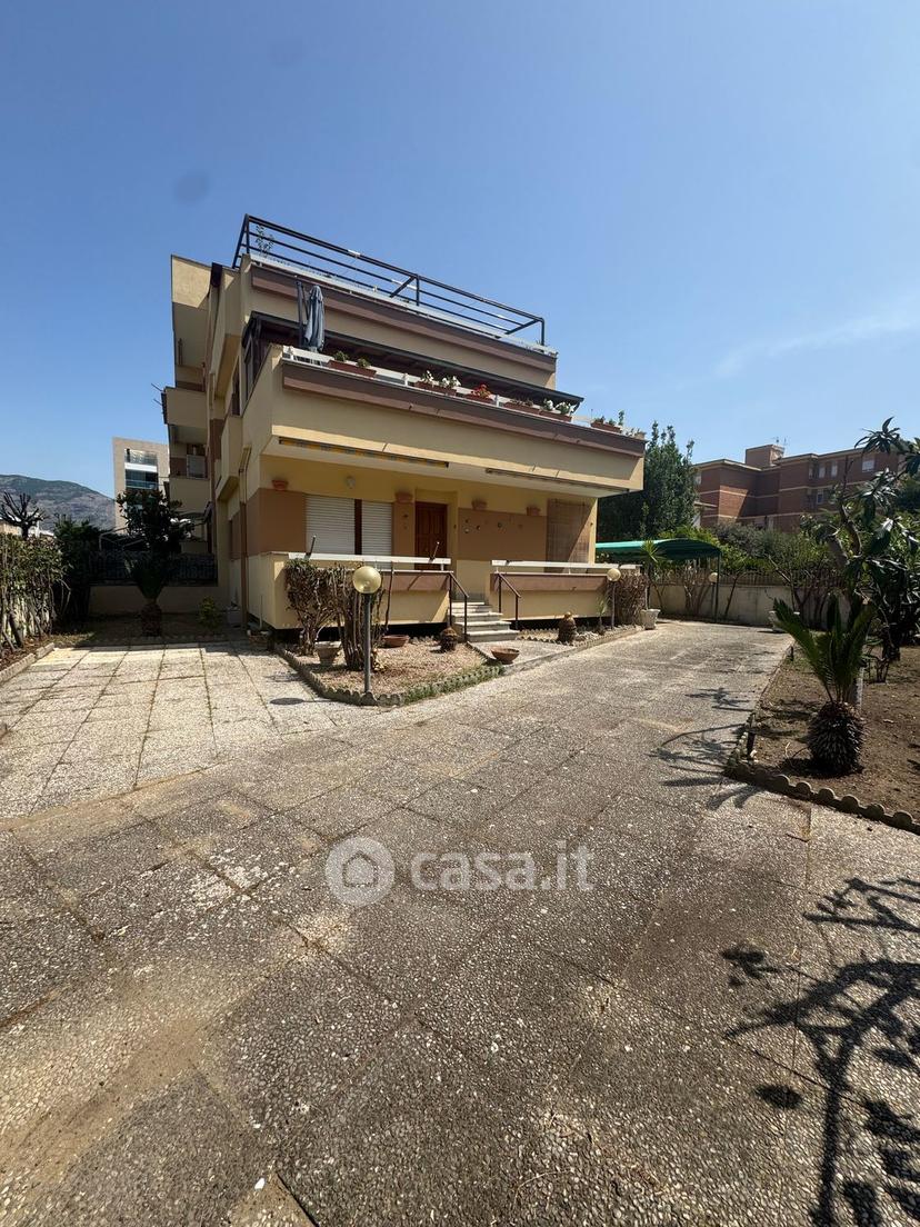 Quadrilocale in Via Badino 148 — foto 23 di 56