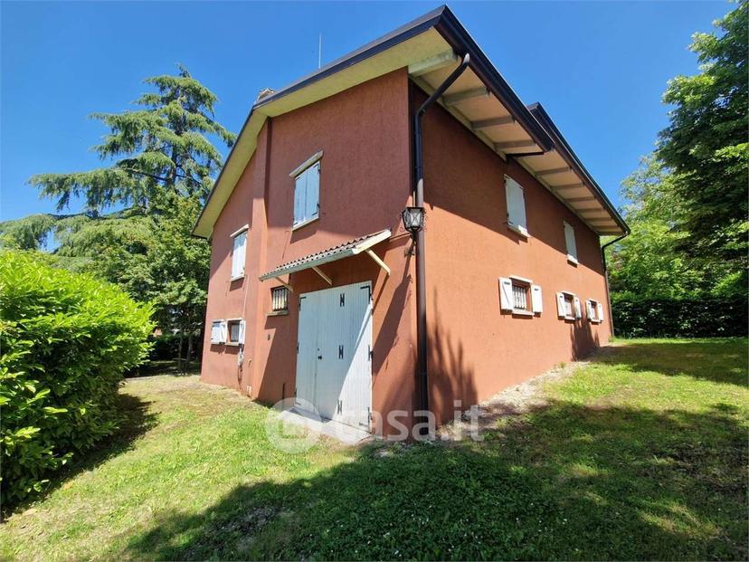 Villa in Via Cà de Becchi 12 — foto 10 di 50