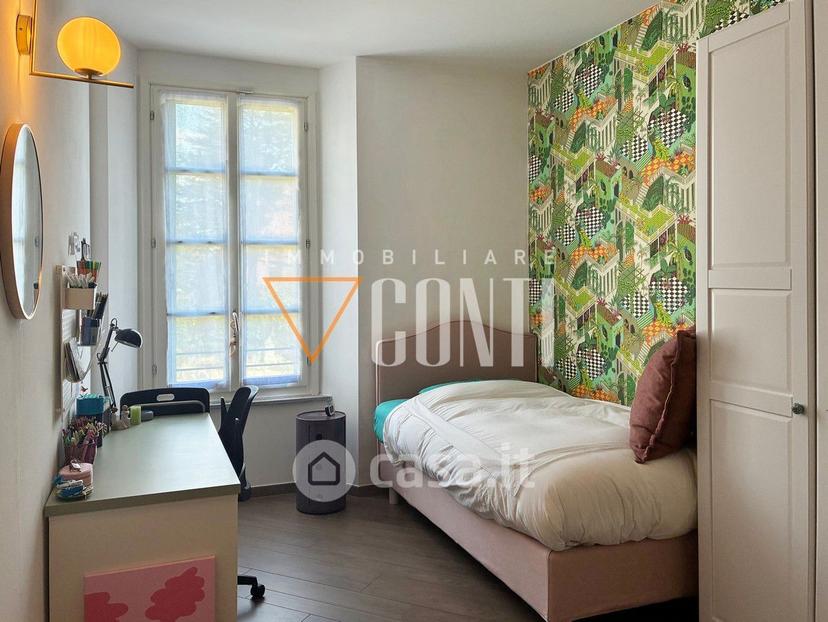 Trilocale in Via Toscani 8 — foto 3 di 32