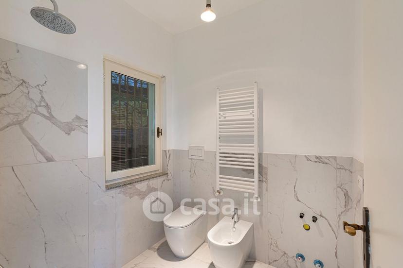 Villa in Via Angelo Cantoni 12 — foto 19 di 53