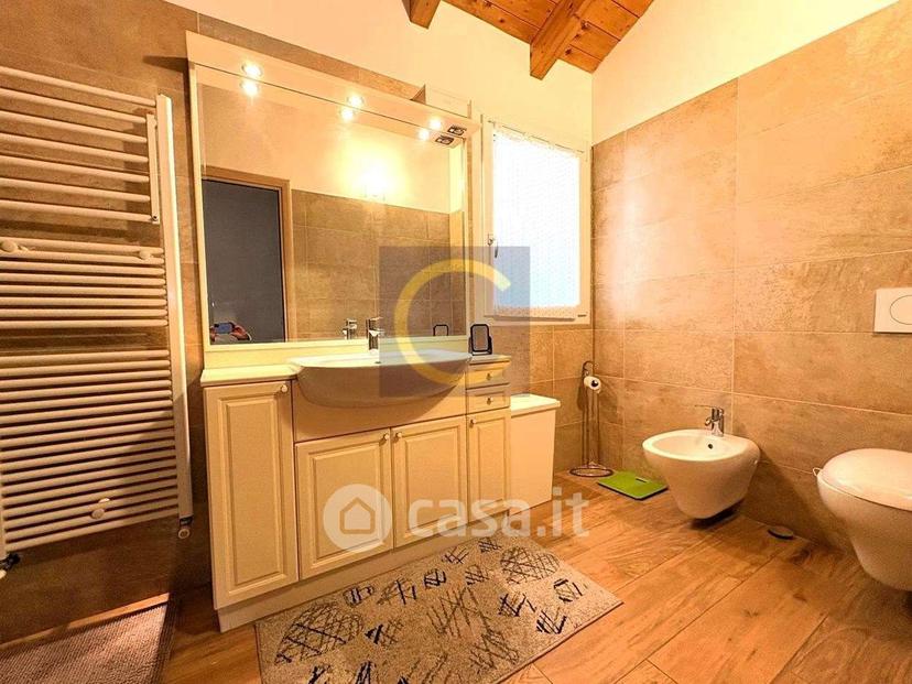 Villa in Via G. Leopardi — foto 19 di 22