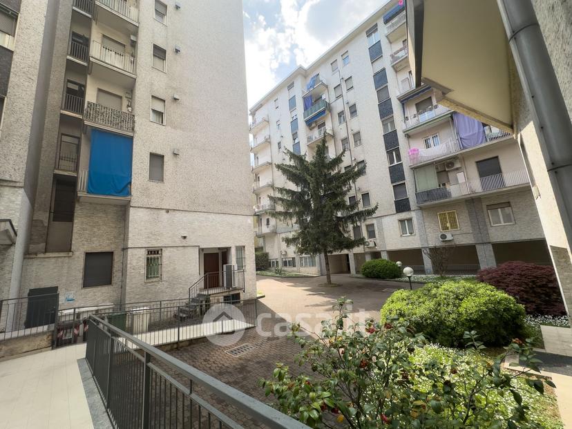 Bilocale in Viale Giacomo Matteotti 275 — foto 23 di 29