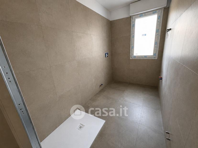 Trilocale in Via Petrarca — foto 14 di 18
