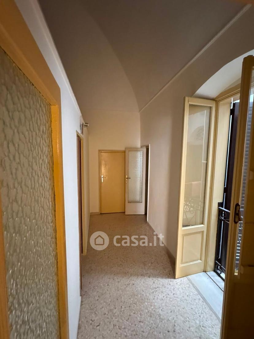 Trilocale in Via Amedeo 144 — foto 8 di 15