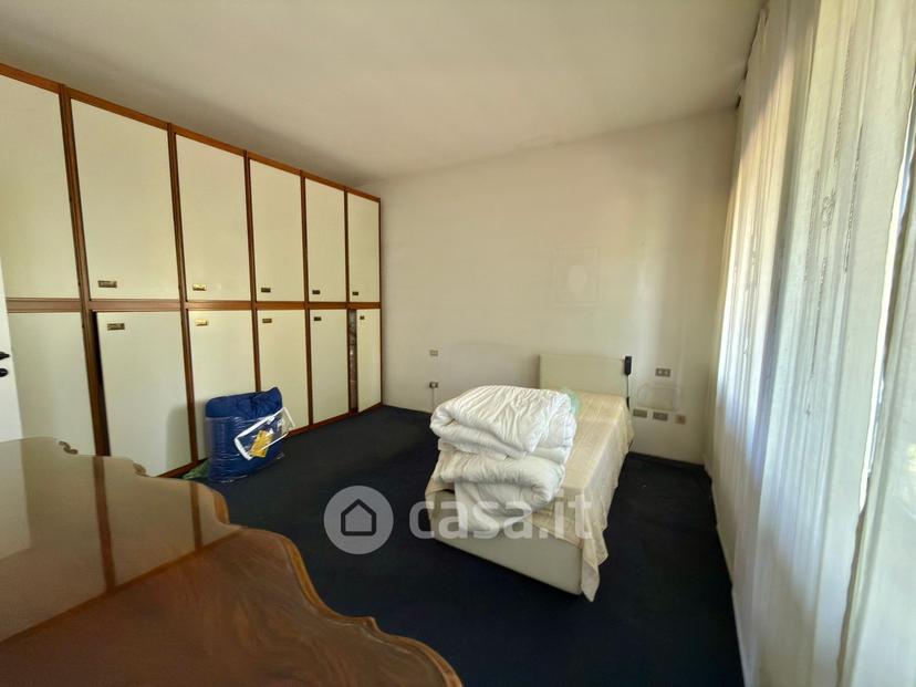 Villa in Via Giosuè Carducci 20 a — foto 130 di 182