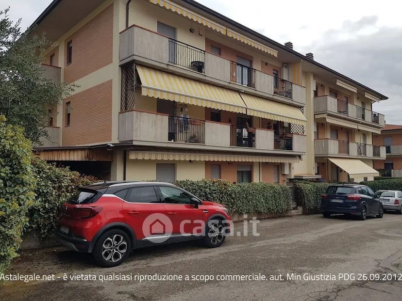 Quadrilocale in Via Girolamo Savonarola 3 — foto 4 di 16