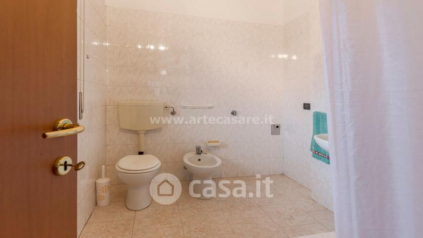 Bilocale in Via Alberone 7 — foto 8 di 11