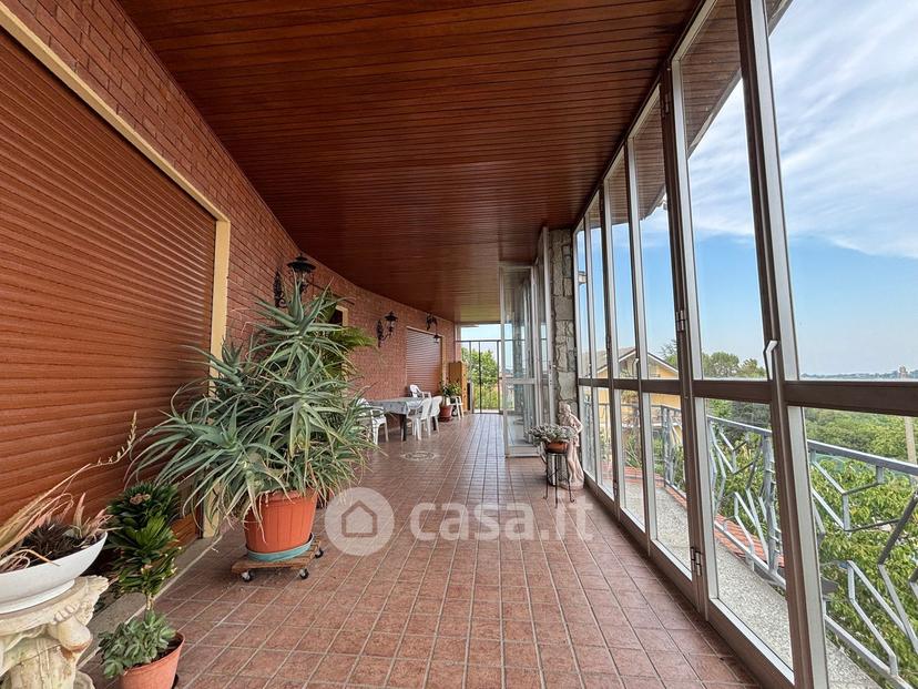 Villa in Via Vittorio Veneto 20 — foto 10 di 78