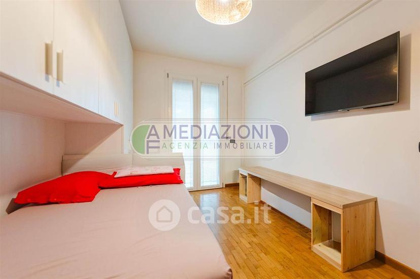 Bilocale in Via Enrico Mattei 1 — foto 4 di 31