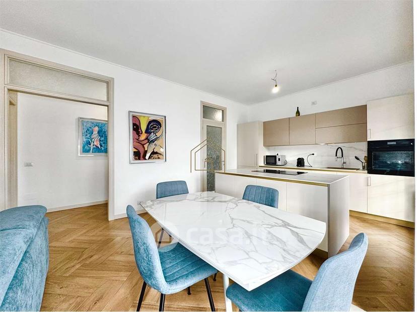 Trilocale in Viale Cavour — foto 4 di 25